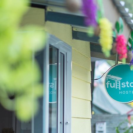 Full Stop. Hostel Patong Extérieur photo