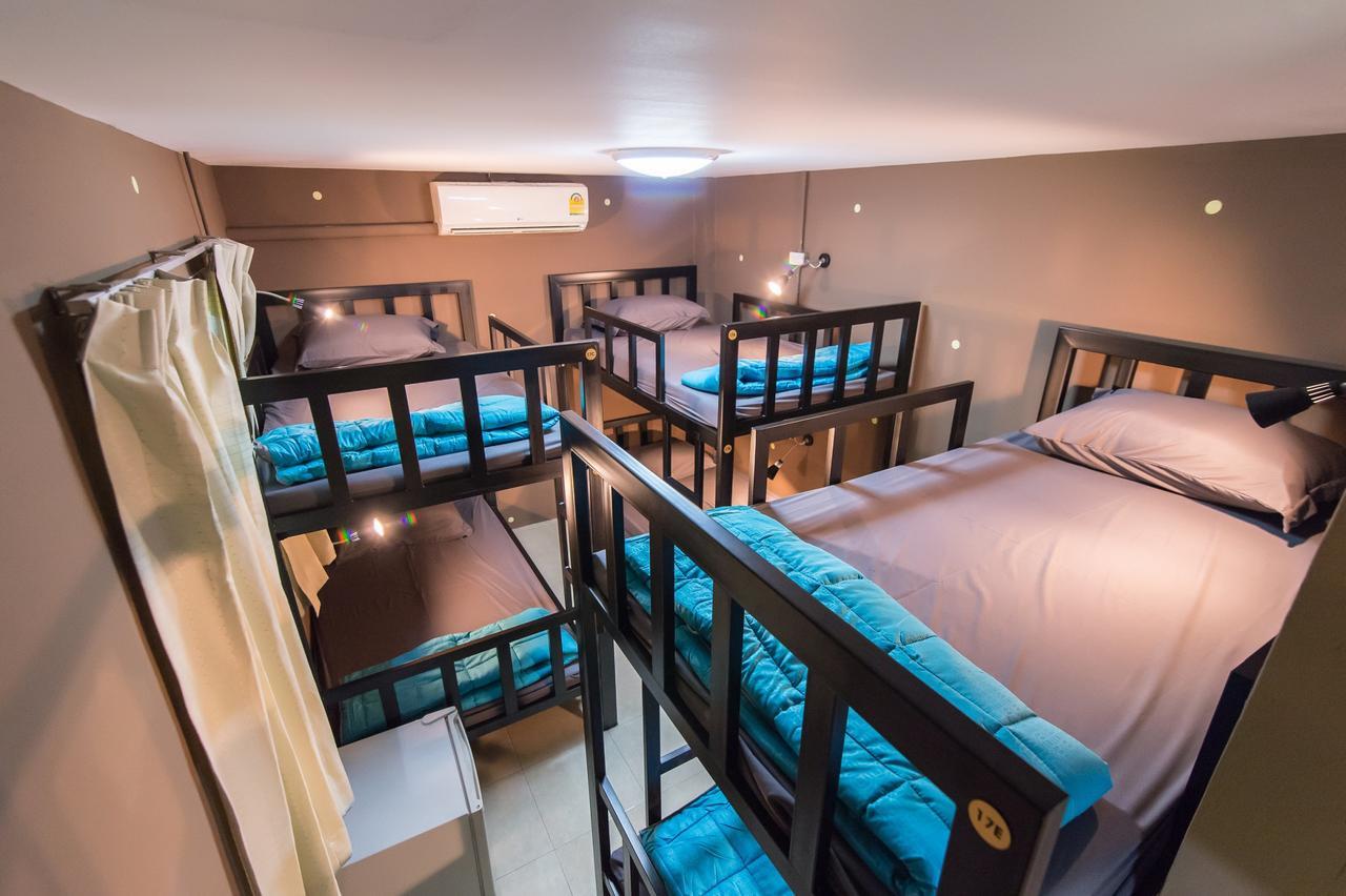 Full Stop. Hostel Patong Extérieur photo