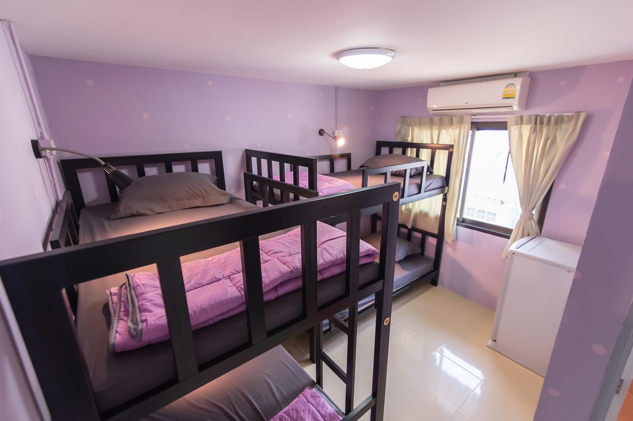 Full Stop. Hostel Patong Extérieur photo