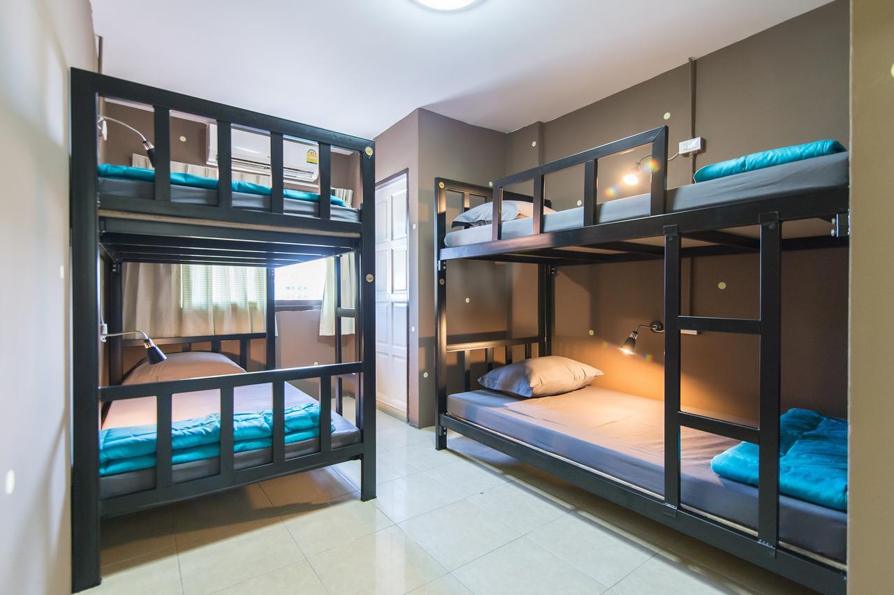 Full Stop. Hostel Patong Extérieur photo